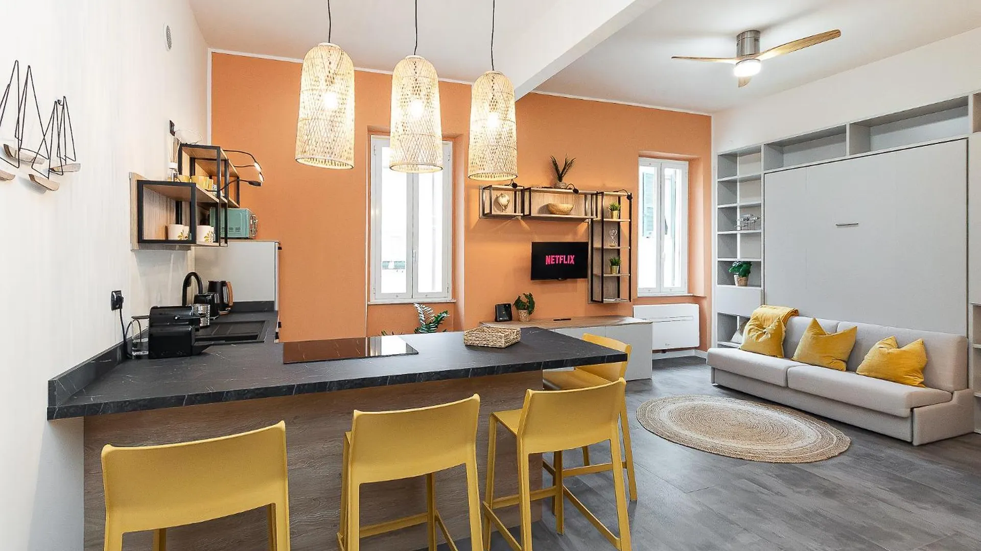 Loano Centro Storico Appartamento Loft Con Parcheggioprivatogratuito location
