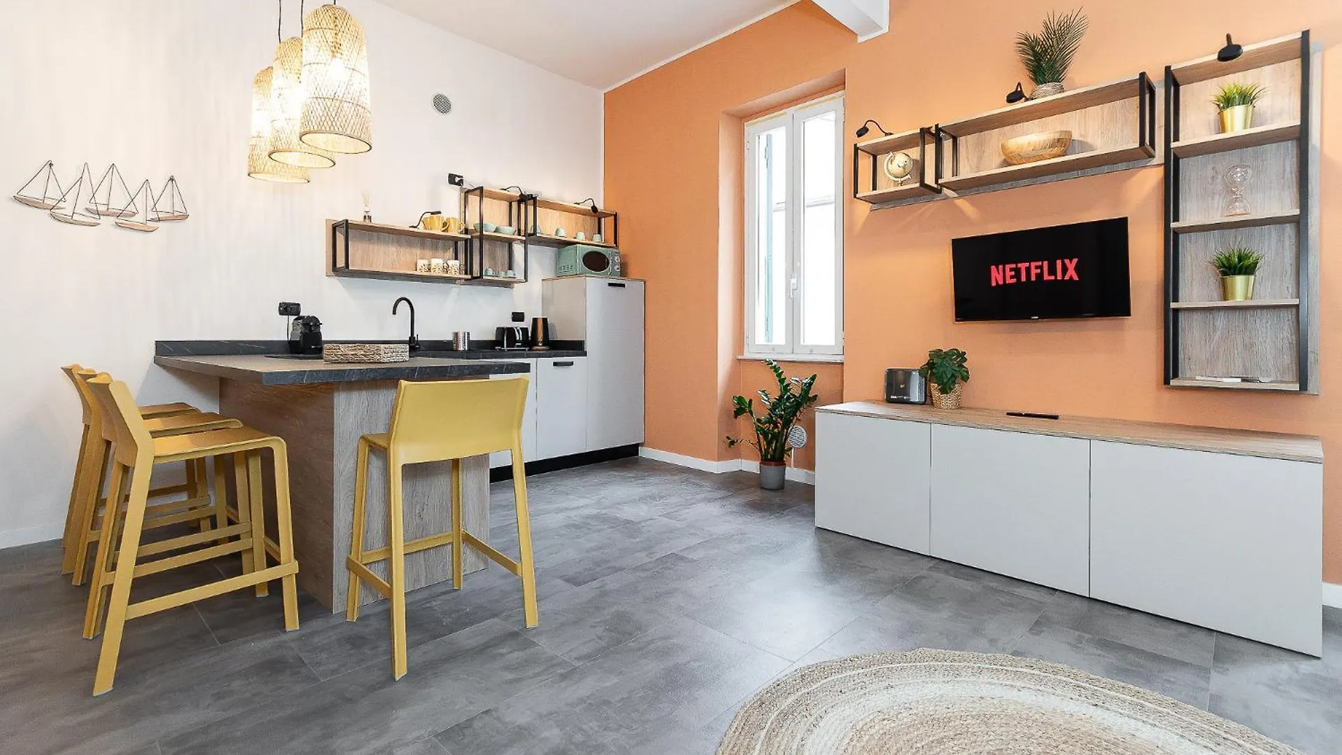 Loano Centro Storico Appartamento Loft Con Parcheggioprivatogratuito