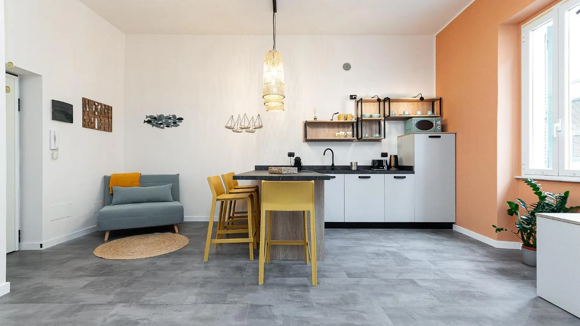 Loano Centro Storico Appartamento Loft Con Parcheggioprivatogratuito Italy