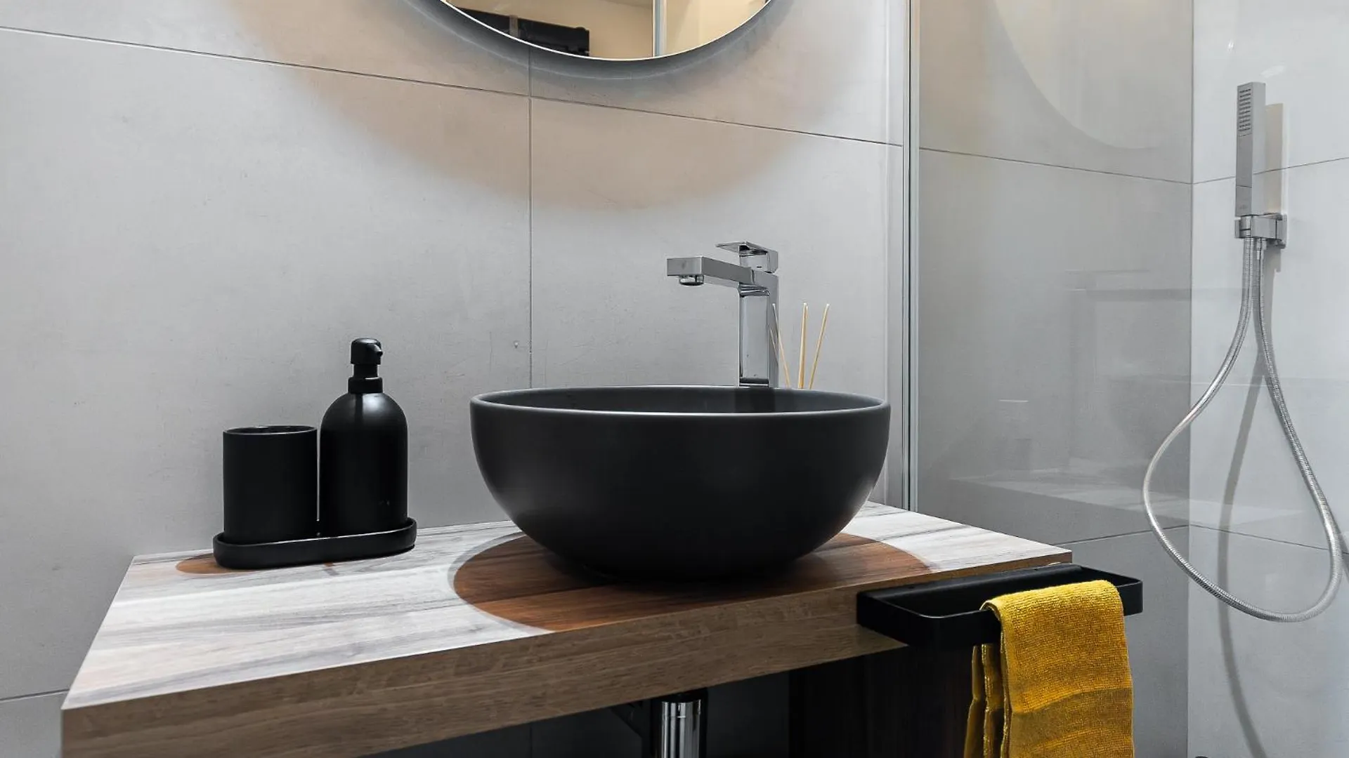 Loano Centro Storico Appartamento Loft Con Parcheggioprivatogratuito Italy